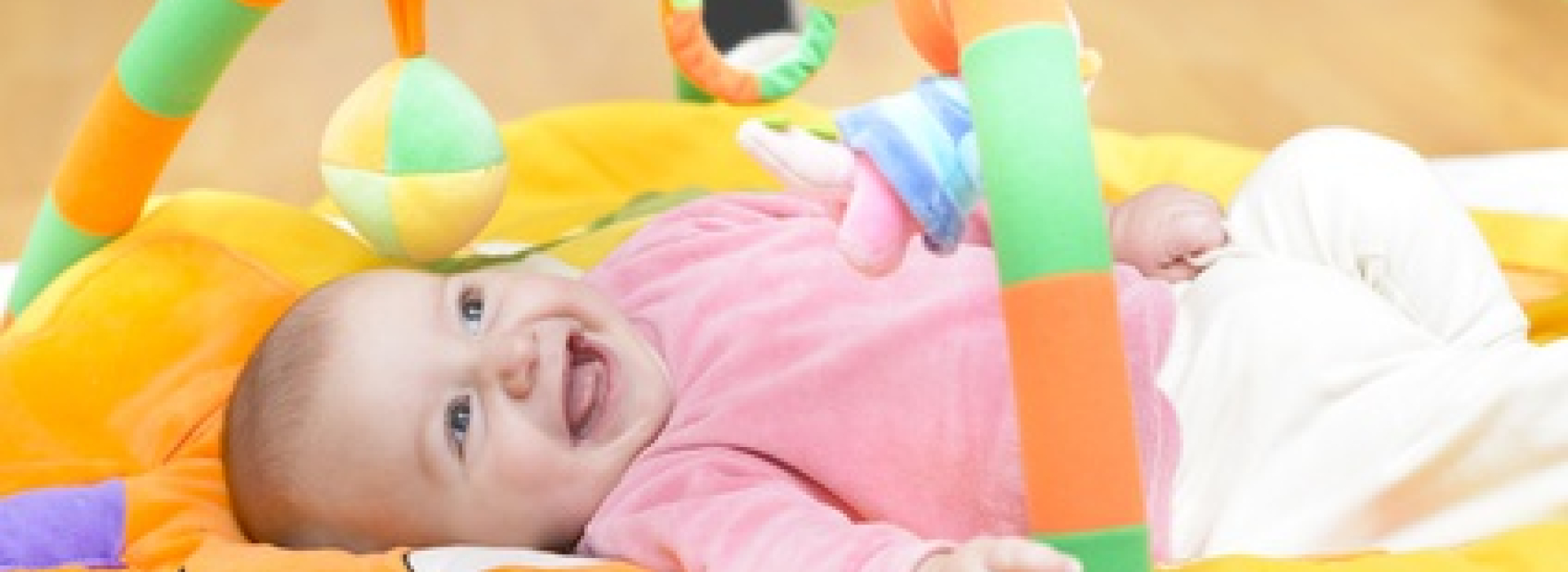 enfant à la crèche